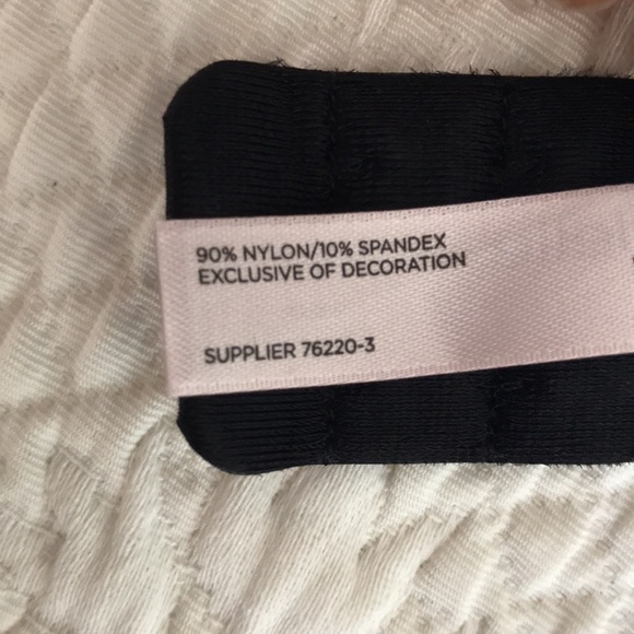 Ambrielle Full-coverage Lace Bra - Picture 5 of 9